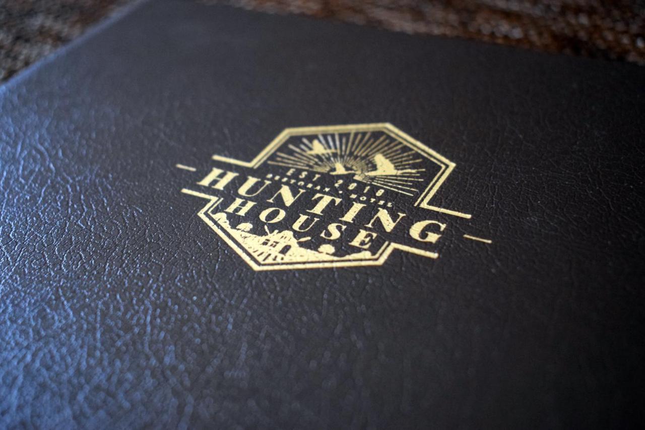 ホテルHunting House Turija エクステリア 写真